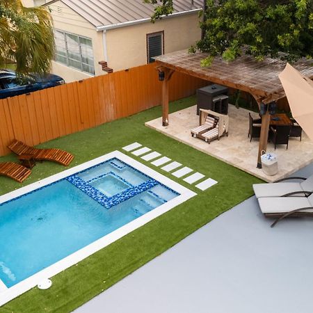 Вілла Luxury Retreat 3B ,2Ba Pool , Coral Gables Center Маямі Екстер'єр фото